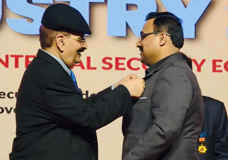 capsi-badge-detective